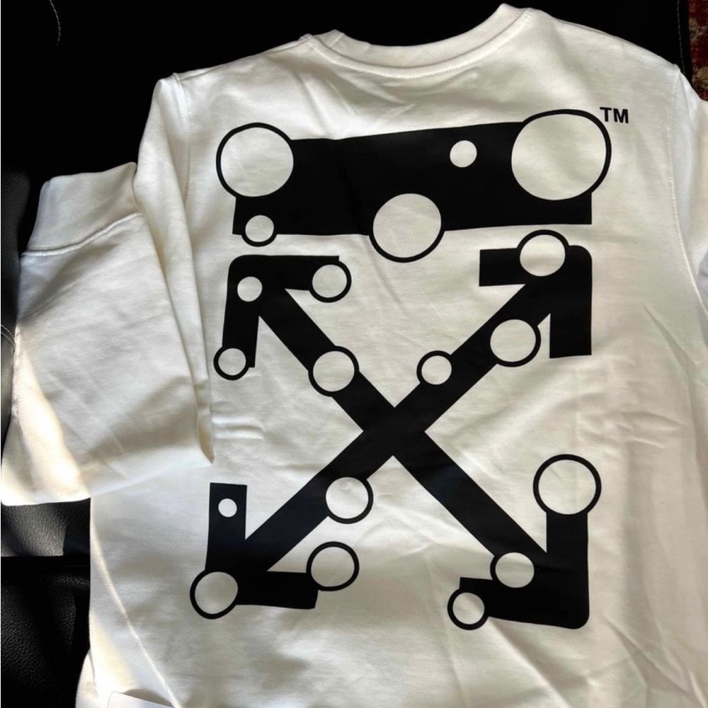 Off White NWT Caravaggio Arrow Skate Sweatshirt